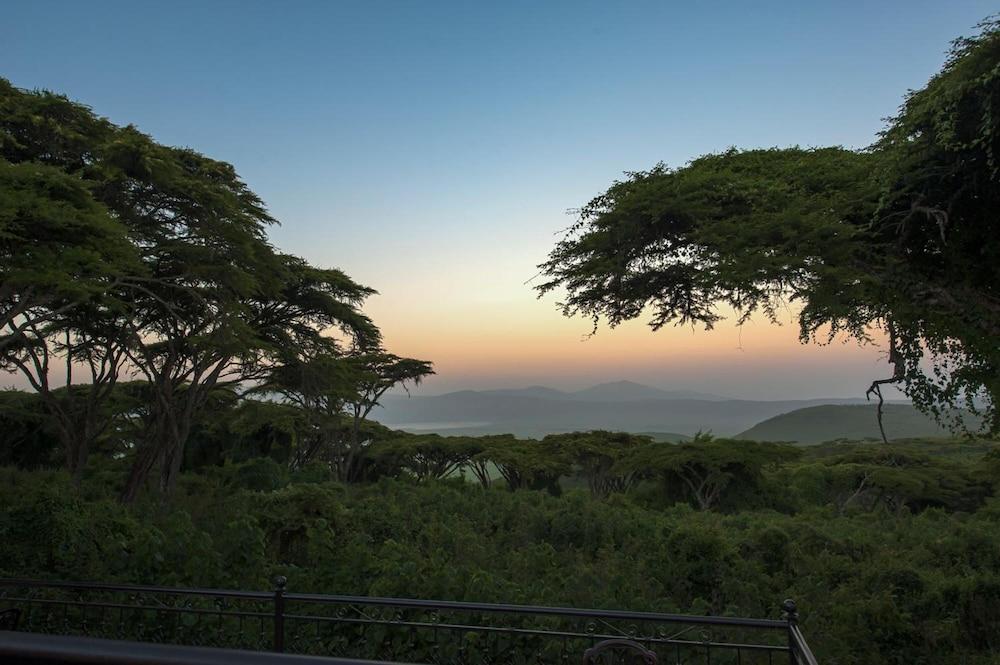 Karibu Camps And Lodges Sametu Camp Serengeti Robanda ภายนอก รูปภาพ